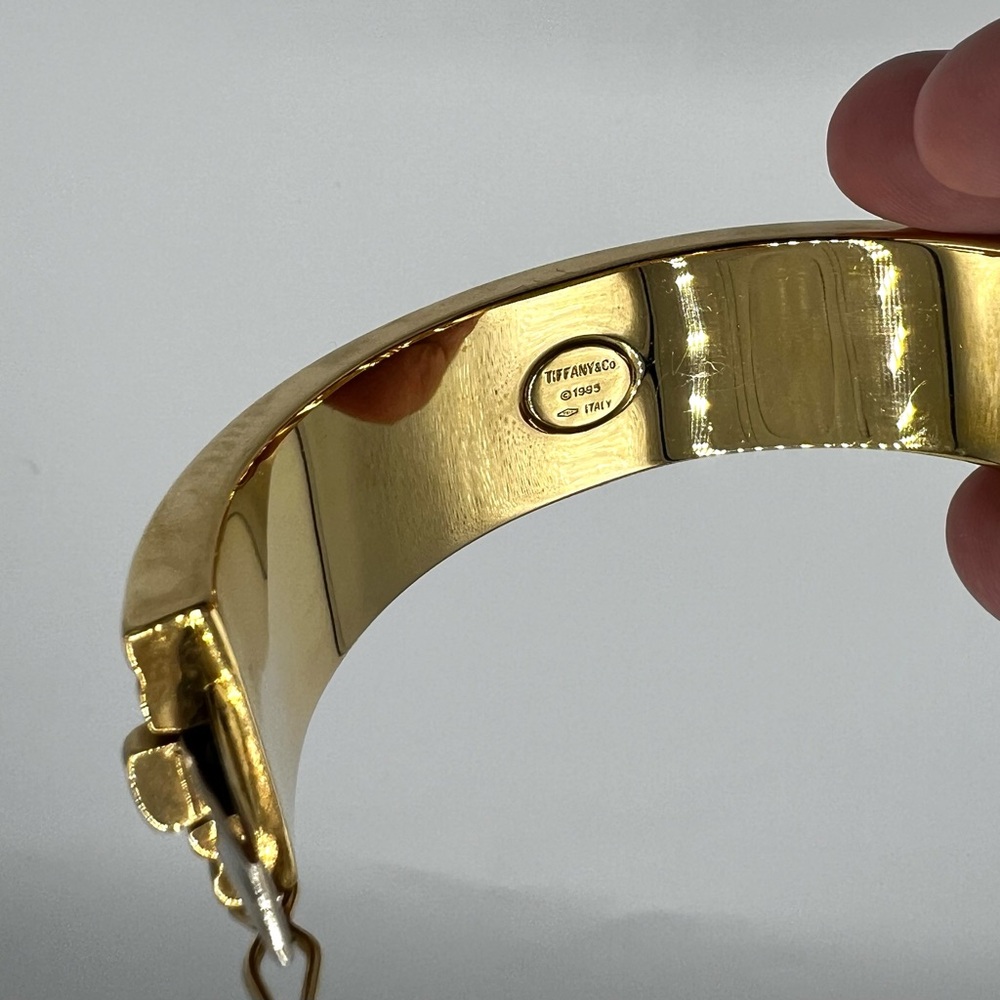 RARE Tiffany & Co. 18K Yellow Gold Thick Atlas Bangle Cuff Bracelet - Picture 7 of 11